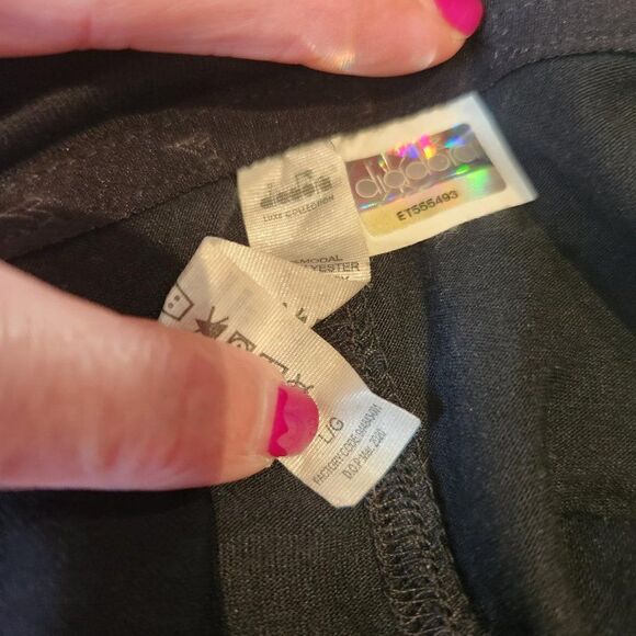 Diadora Luxe Collection Front Twist T-Shirt - Picture 8 of 8